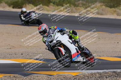 media/Oct-30-2022-CVMA (Sun) [[fb421c3cec]]/Race 4 Formula Middleweight/